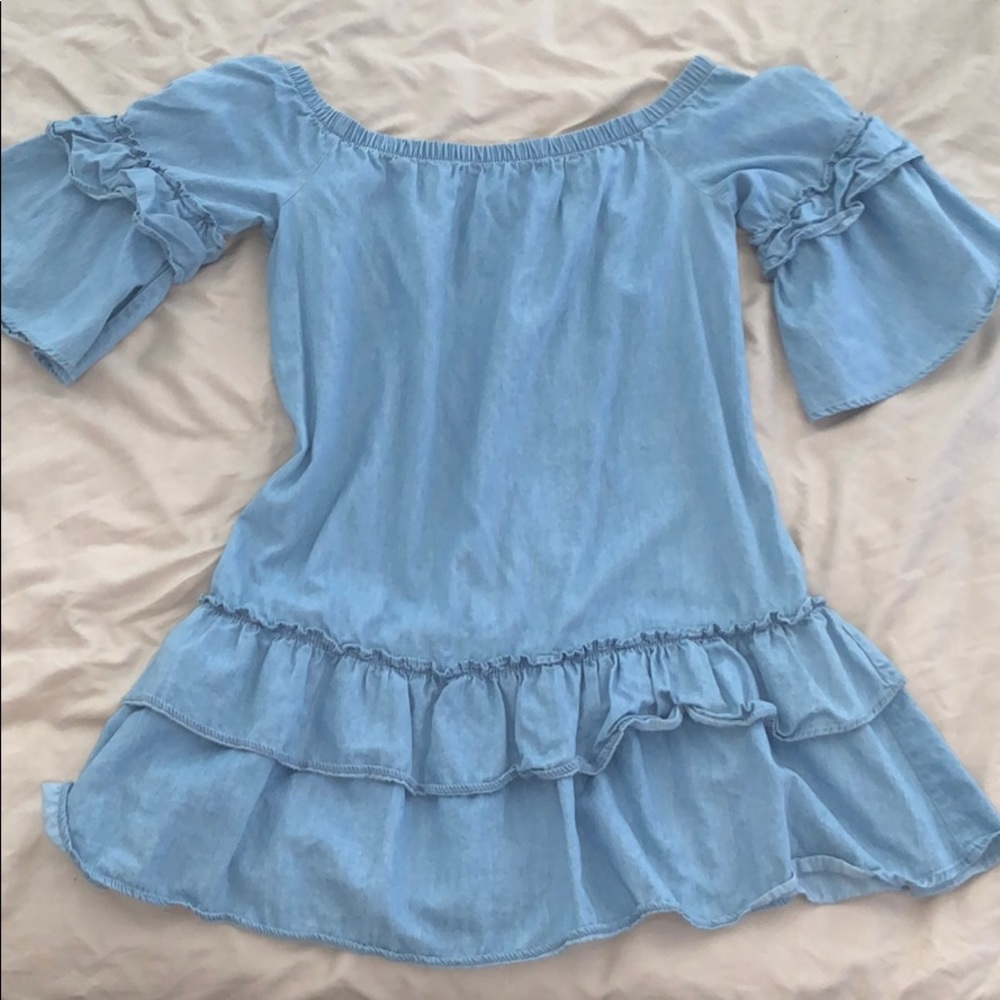 Forever 21 Blue Ruffle Casual Dress